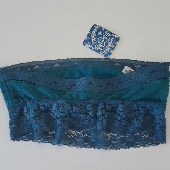 46. 🆕️ Free People Scalloped Lace Trim Bandeau Bra - Picture 6 of 8